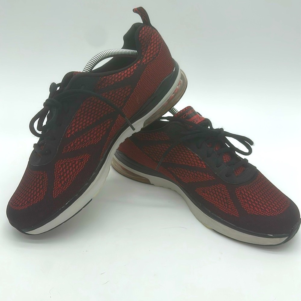 Skechers Black and Red Sneakers with Breathable Mesh Mens Size 9.5